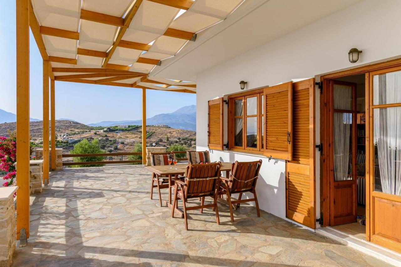 Villas Alexandros Kalamaki  Ngoại thất bức ảnh