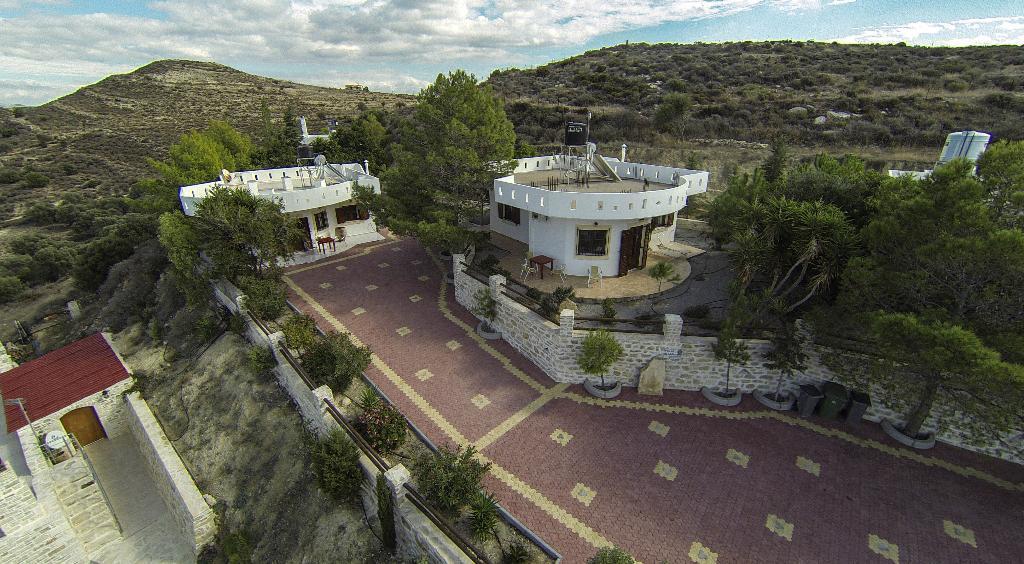 Villas Alexandros Kalamaki  Ngoại thất bức ảnh